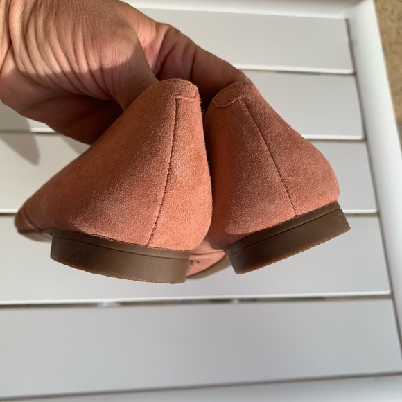 Vionic suede perforated dusty rose shoes size 6 - Picture 8 of 15